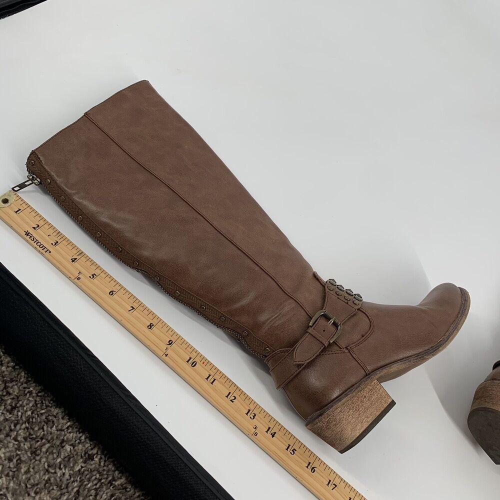 BareTraps Penelope Knee High Riding Boots Size 7 Womens Brown Studded Belted - Picture 7 of 9